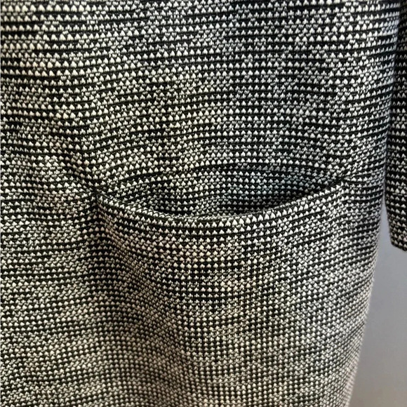 Tahari Large Long Sleeve Cotton Blend Dress - Picture 4 of 6